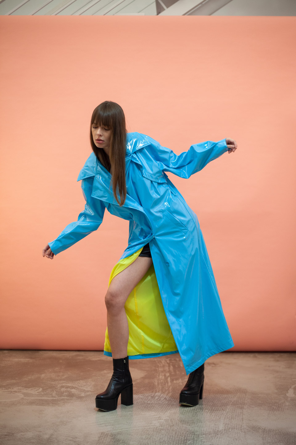 Vegan Trench Coat in Freedom blue